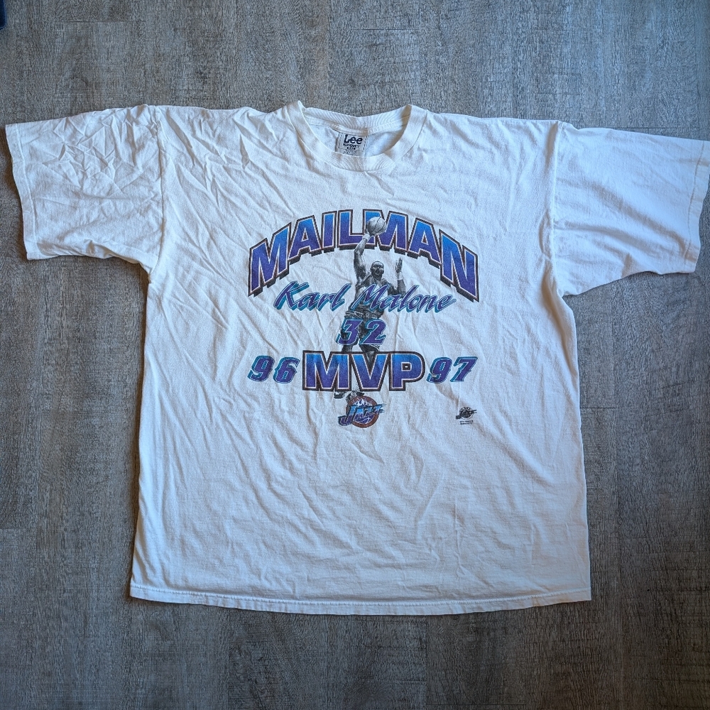 Vintage Utah Jazz Karl Malone The Mailman 96-97 MVP Basketball Tshirt XXL
